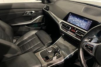 BMW 3 SERIES 2.0 330e 12kWh M Sport Pro Edition Saloon 4dr Petrol Plug-in Hyb