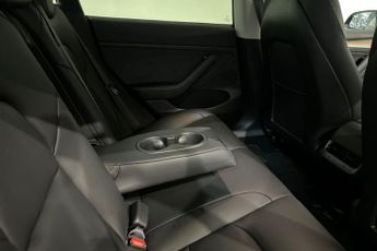 TESLA Model 3 Saloon 4dr Electric Auto RWD (241 bhp) Fixed Panoramic Glass Roo