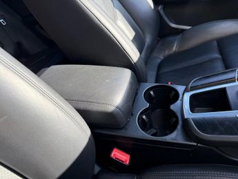 PORSCHE MACAN 2.0T SUV 5dr Petrol PDK 4WD Euro 6 (s/s) (237 ps)