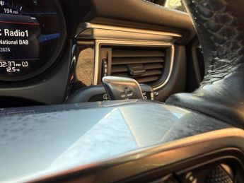 PORSCHE MACAN 2.0T SUV 5dr Petrol PDK 4WD Euro 6 (s/s) (237 ps)