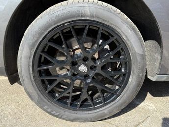 PORSCHE MACAN 2.0T SUV 5dr Petrol PDK 4WD Euro 6 (s/s) (237 ps)