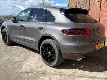 PORSCHE MACAN 2.0T SUV 5dr Petrol PDK 4WD Euro 6 (s/s) (237 ps)