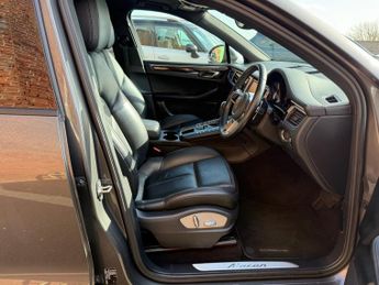 PORSCHE MACAN 2.0T SUV 5dr Petrol PDK 4WD Euro 6 (s/s) (237 ps)
