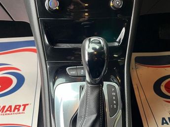 VAUXHALL ASTRA 1.4i Turbo SRi Nav Hatchback 5dr Petrol Auto Euro 6 (s/s) (150 p