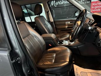 LAND ROVER DISCOVERY 4 3.0 SD V6 Graphite SUV 5dr Diesel Auto 4WD Euro 6 (s/s) (256 bhp