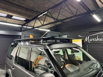 LAND ROVER DISCOVERY 4 3.0 SD V6 Graphite SUV 5dr Diesel Auto 4WD Euro 6 (s/s) (256 bhp