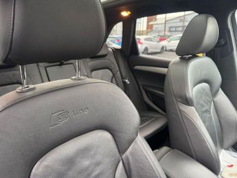 AUDI Q5 3.0 TDI V6 S line SUV 5dr Diesel S Tronic quattro Euro 4 (240 ps