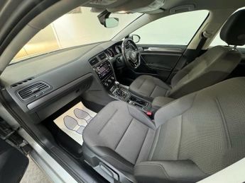 VOLKSWAGEN GOLF 1.4 TSI SE Nav Hatchback 5dr Petrol DSG Euro 6 (s/s) (125 ps)