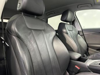 AUDI A4 AVANT 2.0 TDI 35 Sport Estate 5dr Diesel S Tronic Euro 6 (s/s) (150 ps