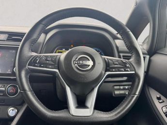 NISSAN LEAF 39kWh Acenta Hatchback 5dr Electric Auto (150 ps)