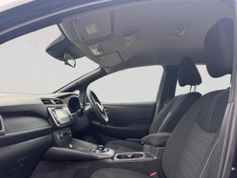 NISSAN LEAF 39kWh Acenta Hatchback 5dr Electric Auto (150 ps)