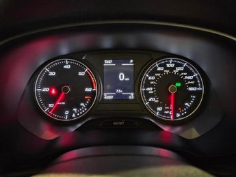 SEAT LEON 1.6 TDI CR SE Sport Coupe 3dr Diesel DSG Euro 5 (s/s) (105 ps)