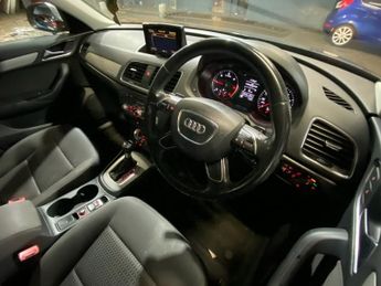 AUDI Q3 2.0 TDI SE SUV 5dr Diesel S Tronic quattro Euro 5 (s/s) (177 ps)
