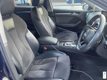 AUDI A3 1.4 TFSI e-tron Sportback 5dr Petrol Plug-in Hybrid e-S Tronic E