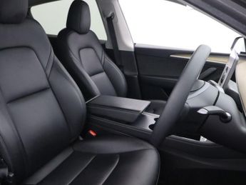 TESLA MODEL Y (Dual Motor) Long Range SUV 5dr Electric Auto 4WDE (384 bhp)