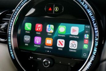 MINI Electric Hatch Cooper SE 32.6kWh Level 3 Hatchback Electric Auto 3dr - Just 25,