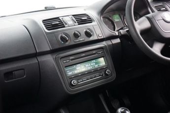 SKODA FABIA 1.2 SE Hatchback Petrol Manual 5dr - Just 45,409 Miles from New 