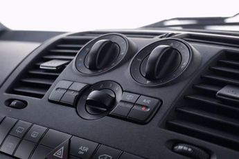 MERCEDES-BENZ VIANO 3.0 CDI Ambiente MPV 8 Seat Diesel Automatic RWD L1 H1 5dr - Jus