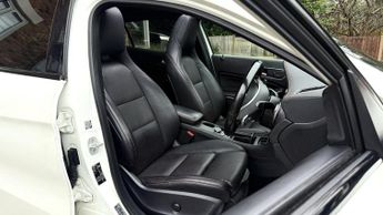 MERCEDES-BENZ GLA 2.0 GLA250 AMG Line SUV 5dr Petrol 7G-DCT 4MATIC Euro 6 (s/s) (2