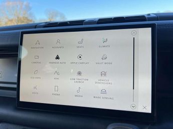 LAND ROVER DEFENDER 3.0 Defender Hard Top X-Dynamic HSE DMHEV A 4WD 5dr 5 SEATER