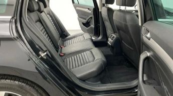 VOLKSWAGEN PASSAT 2.0 TDI EVO SEL Estate 5dr Diesel DSG Euro 6 (s/s) (150 ps)