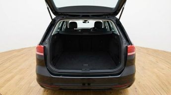 VOLKSWAGEN PASSAT 2.0 TDI EVO SEL Estate 5dr Diesel DSG Euro 6 (s/s) (150 ps)