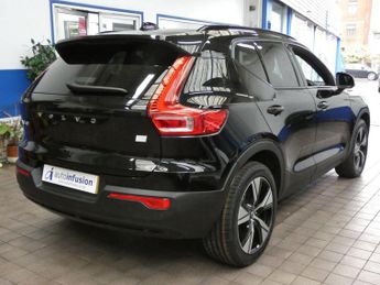 VOLVO XC40 Recharge Twin 78kWh SUV 5dr Electric Auto AWD (408 ps)