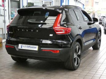 VOLVO XC40 Recharge Twin 78kWh SUV 5dr Electric Auto AWD (408 ps)