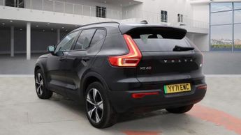 VOLVO XC40 Recharge Twin 78kWh SUV 5dr Electric Auto AWD (408 ps)