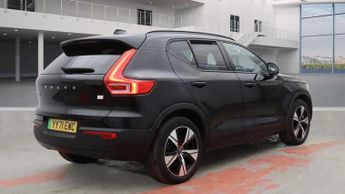 VOLVO XC40 Recharge Twin 78kWh SUV 5dr Electric Auto AWD (408 ps)