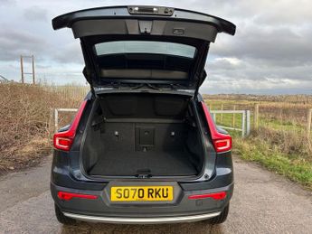 VOLVO XC40 2.0 B5 MHEV Inscription Pro SUV 5dr Petrol Hybrid Auto AWD Euro 