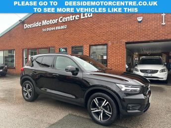 VOLVO XC40 1.5 T3 R-Design SUV 5dr Petrol Auto Euro 6 (s/s) (163 ps)