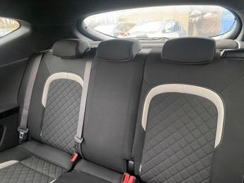 KIA PROCEED 1.6 CRDi GT-Line Hatchback 3dr Diesel Manual Euro 6 (s/s) (134 b