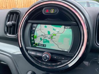 MINI COUNTRYMAN 1.5 Cooper Classic SUV 5dr Petrol Steptronic Euro 6 (s/s) (136 p