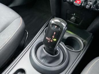 MINI COUNTRYMAN 1.5 Cooper Classic SUV 5dr Petrol Steptronic Euro 6 (s/s) (136 p