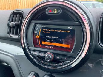 MINI COUNTRYMAN 1.5 Cooper Classic SUV 5dr Petrol Steptronic Euro 6 (s/s) (136 p
