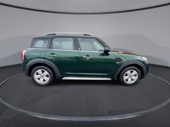 MINI COUNTRYMAN 1.5 Cooper Classic SUV 5dr Petrol Steptronic Euro 6 (s/s) (136 p