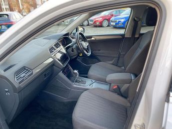 VOLKSWAGEN TIGUAN ALLSPACE 1.5 TSI Life SUV 5dr Petrol DSG Euro 6 (s/s) (150 ps)