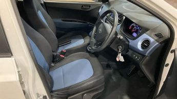 HYUNDAI I10 1.2 SE Hatchback 5dr Petrol Auto Euro 6 (87 ps)