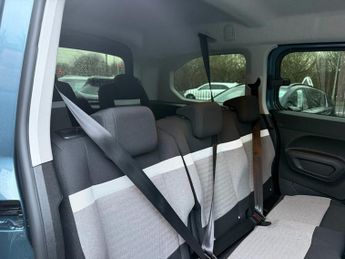 CITROEN E-BERLINGO 52kWh PLUS XL MPV 5dr Electric Auto (7.4kW Charger) (136 ps)