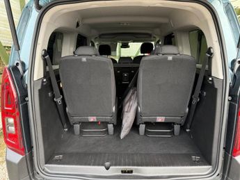 CITROEN E-BERLINGO 52kWh PLUS XL MPV 5dr Electric Auto (7.4kW Charger) (136 ps)