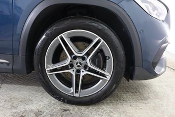 MERCEDES-BENZ GLA 1.3 GLA250e 15.6kWh Exclusive Edition (Premium) 8G-DCT Euro 6 (s