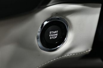 SSANGYONG REXTON 2.2D Ultimate SUV 5dr Diesel T-Tronic 4WD Euro 6 (181 ps)