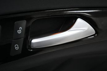 MERCEDES-BENZ CLS CLASS 2.1 CLS220 BlueTEC AMG Line Shooting Brake 5dr Diesel G-Tronic+ 