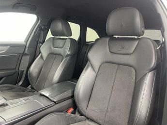 AUDI A6 AVANT 2.0 TDI 40 Black Edition Estate 5dr Diesel S Tronic Euro 6 (s/s)