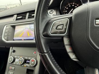 LAND ROVER RANGE ROVER EVOQUE 2.0 TD4 Landmark SUV 5dr Diesel Auto 4WD Euro 6 (s/s) (180 ps)