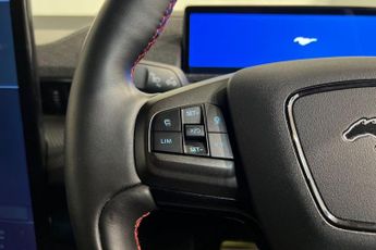 FORD MUSTANG MACH-E Standard Range 70kWh SUV 5dr Electric Automatic AWD (269 ps) 360