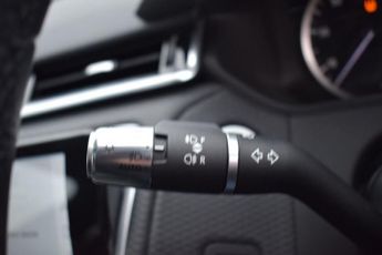 LAND ROVER RANGE ROVER VELAR 2.0 D200 MHEV Edition SUV 5dr Diesel Auto 4WD Euro 6 (s/s) (204 