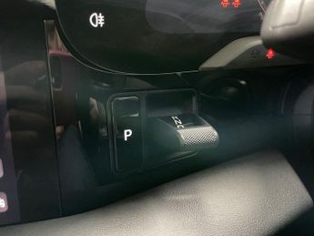 PORSCHE TAYCAN Performance Plus 93.4kWh Saloon 4dr Electric Auto RWD (11kW Char