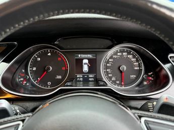 AUDI A4 AVANT 2.0 TDI Black Edition Estate 5dr Diesel Multitronic Euro 6 (s/s)